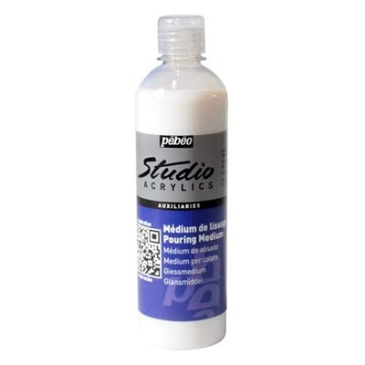 Pouring medium Studio Acrylics